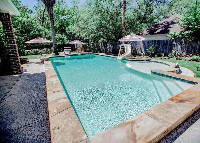 Luxe Executive Home 4Br 4Ba Sparkling Pool Outdoor Entertainment Area Spacious Office & Golf Access